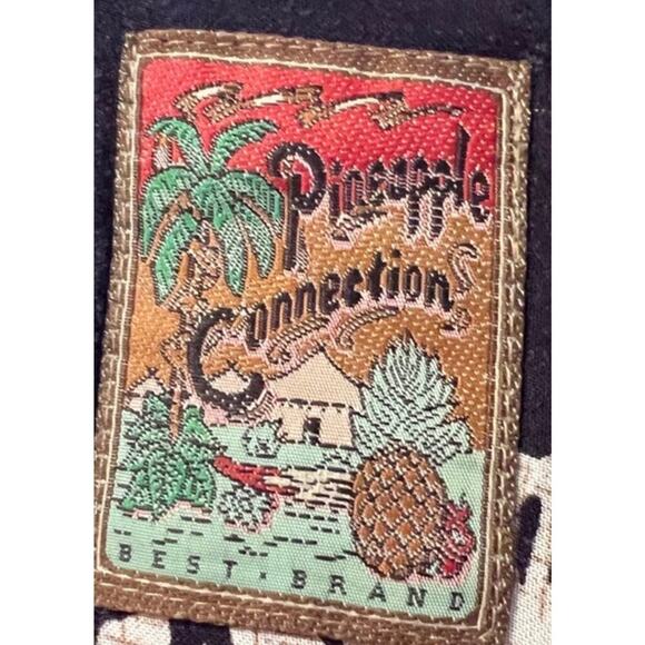 Vintage Pineapple Connection M. Hawaiian shirt. - Picture 2 of 11